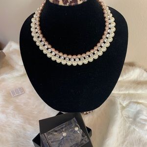NWT Avon Signature Collection Pearl Choker